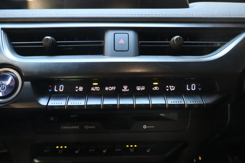 Used 2020 Lexus UX 250h w/ Premium Package AWD/4WD image 26