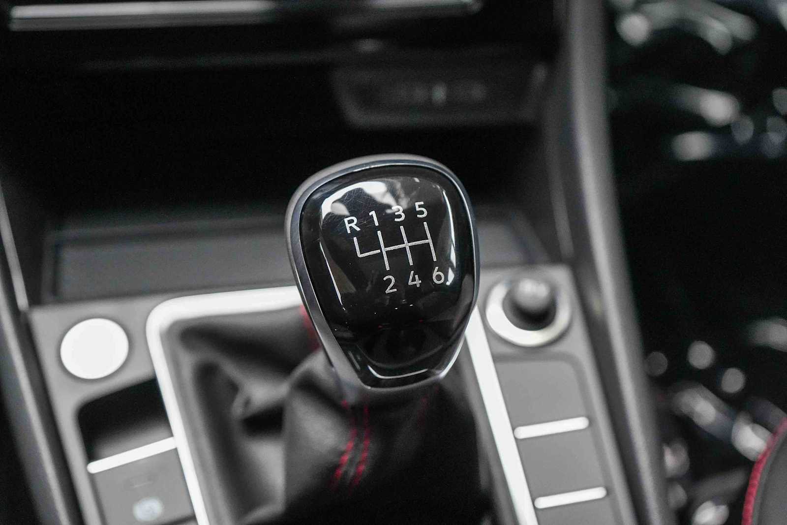 New 2026 Volkswagen Jetta GLI Autobahn FWD image 22