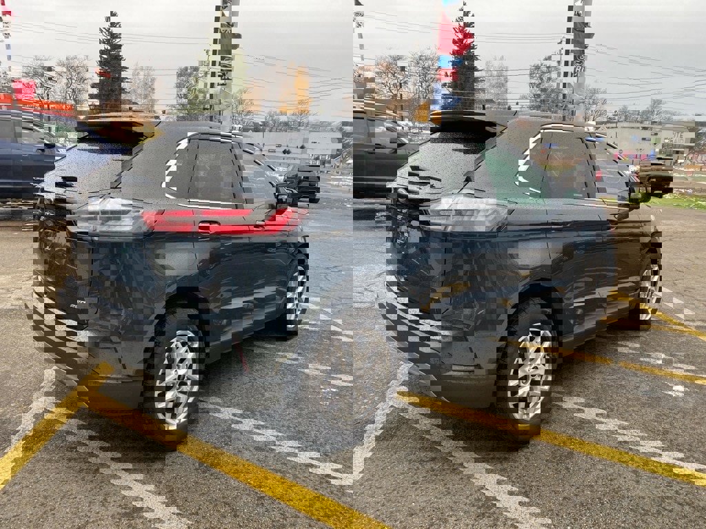 Used 2024 Ford Edge SEL w/ Convenience Package image 5