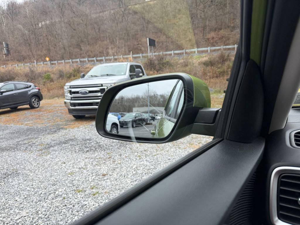 Certified 2022 Hyundai Venue SEL image 10