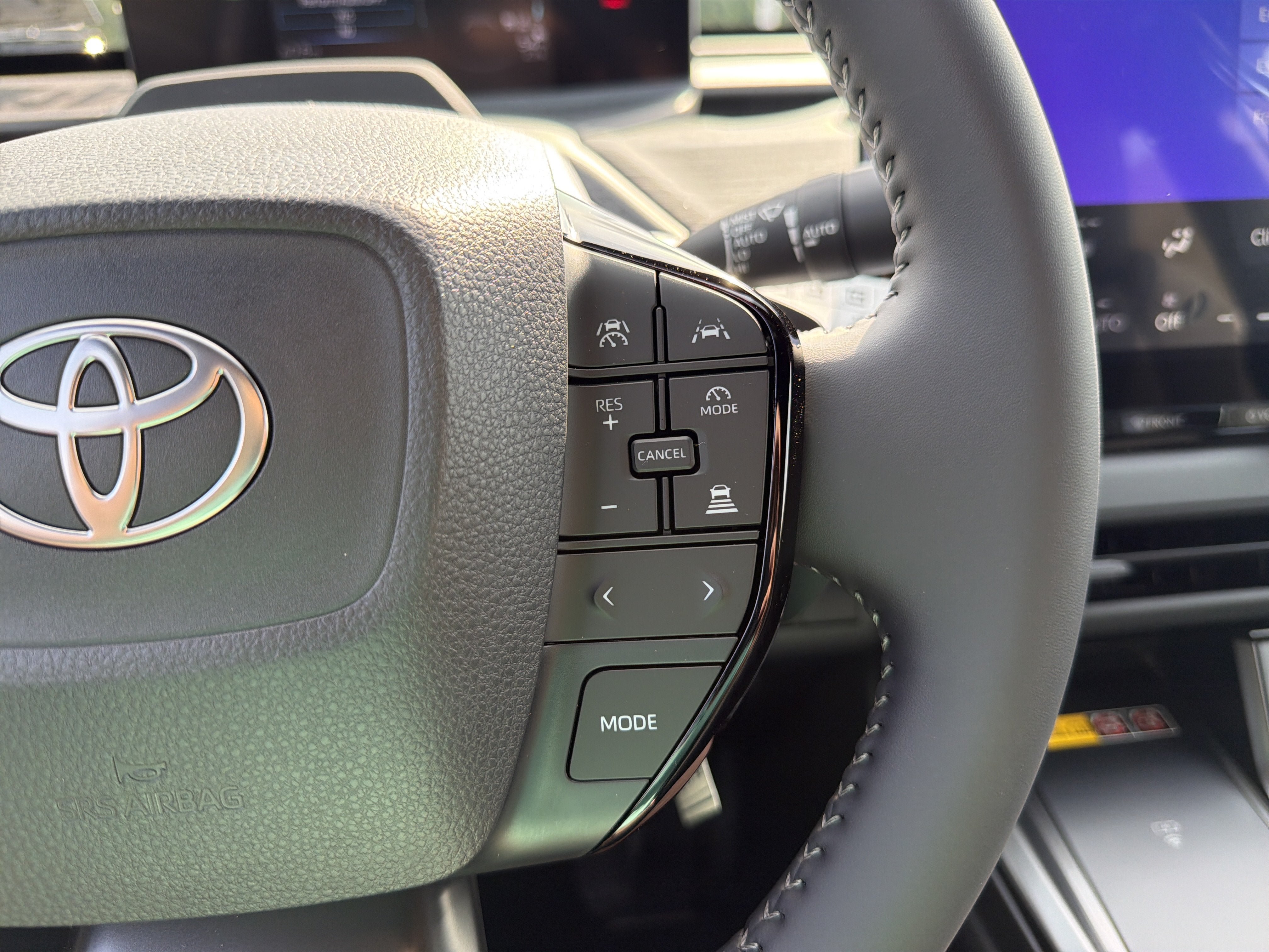 New 2026 Toyota C-HR AWD/4WD image 18