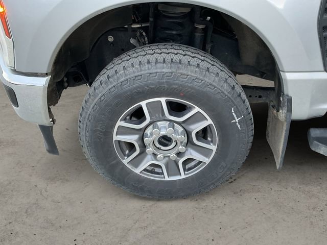 Used 2024 Ford F350 Lariat w/ Camper Package AWD/4WD image 14