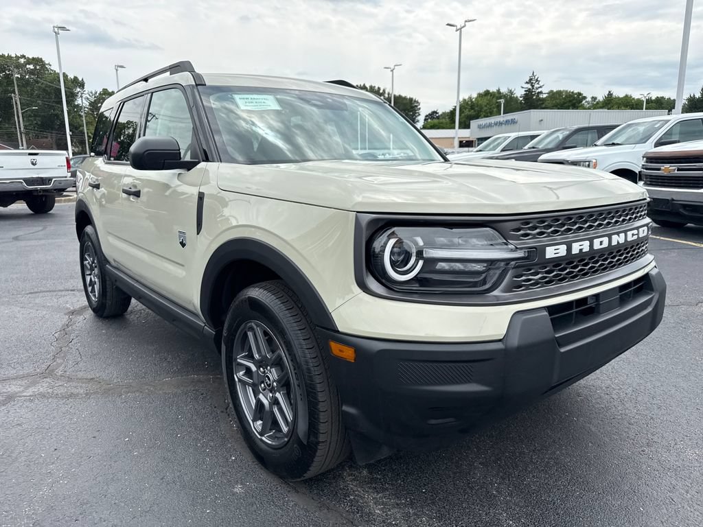 Used 2025 Ford Bronco Sport Big Bend AWD/4WD image 4