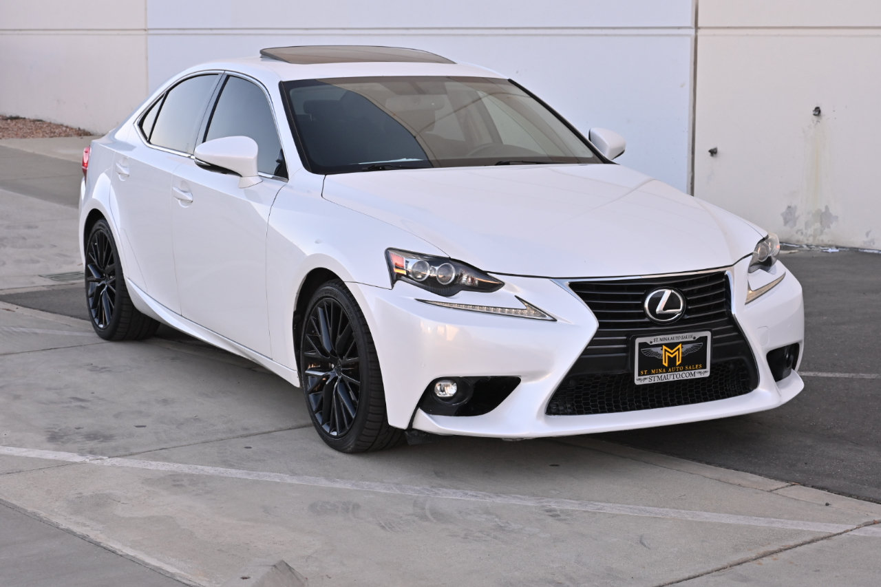 Used 2015 Lexus IS 250 w/ Premium Package RWD image 8
