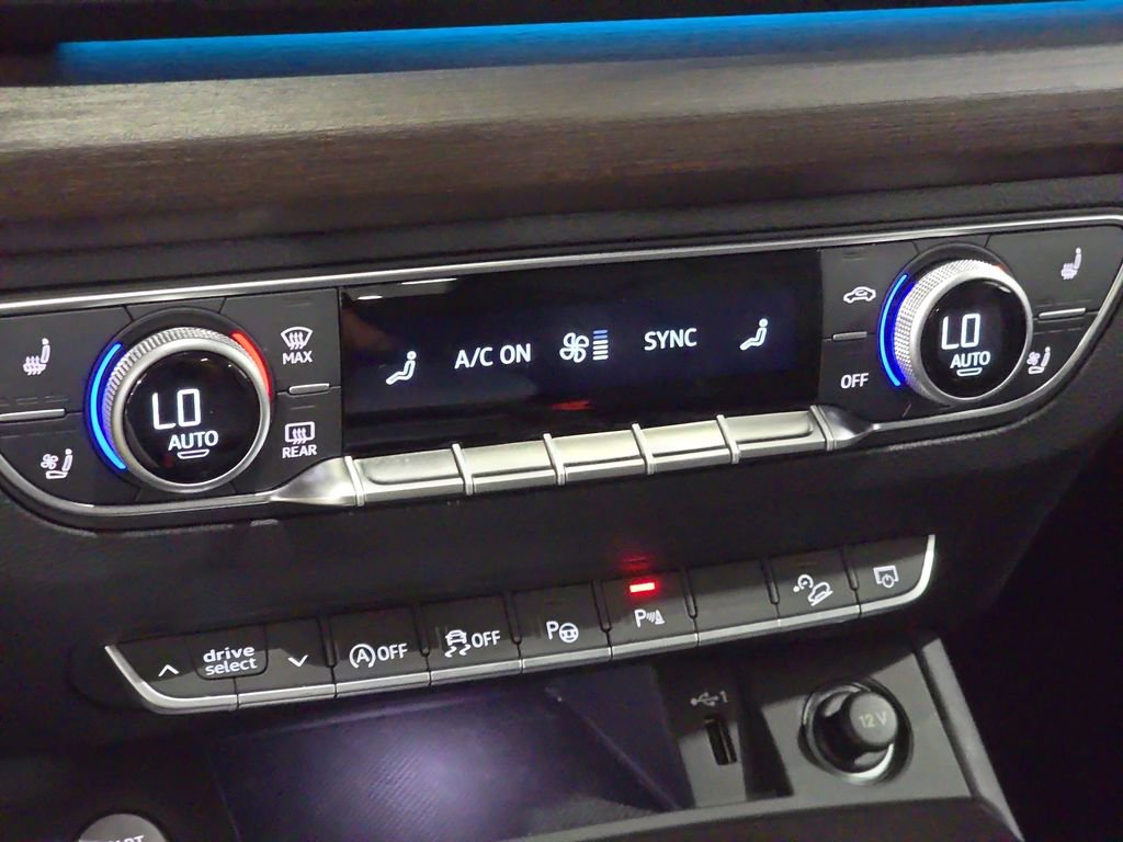 Used 2023 Audi Q5 2.0T Prestige image 23