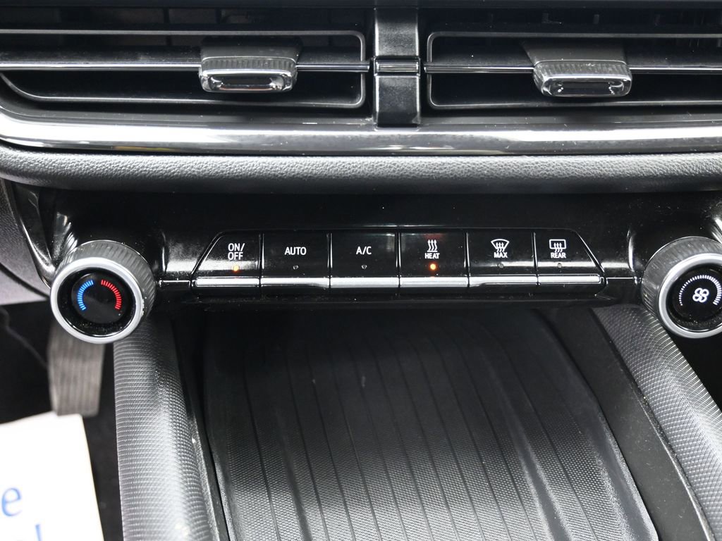 Used 2024 Chevrolet Equinox EV RS FWD image 29