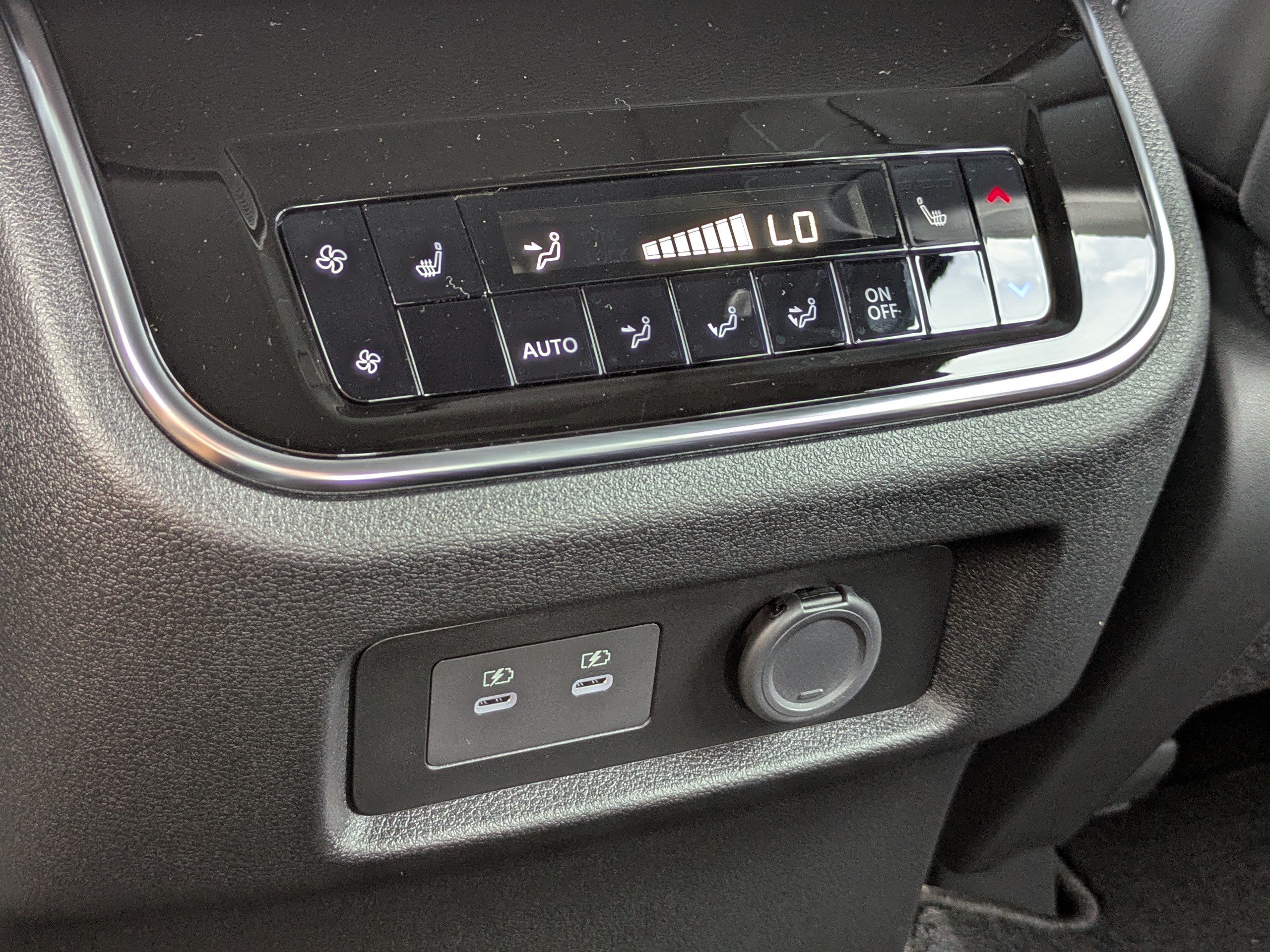 New 2026 Nissan Armada Platinum Reserve AWD/4WD image 19