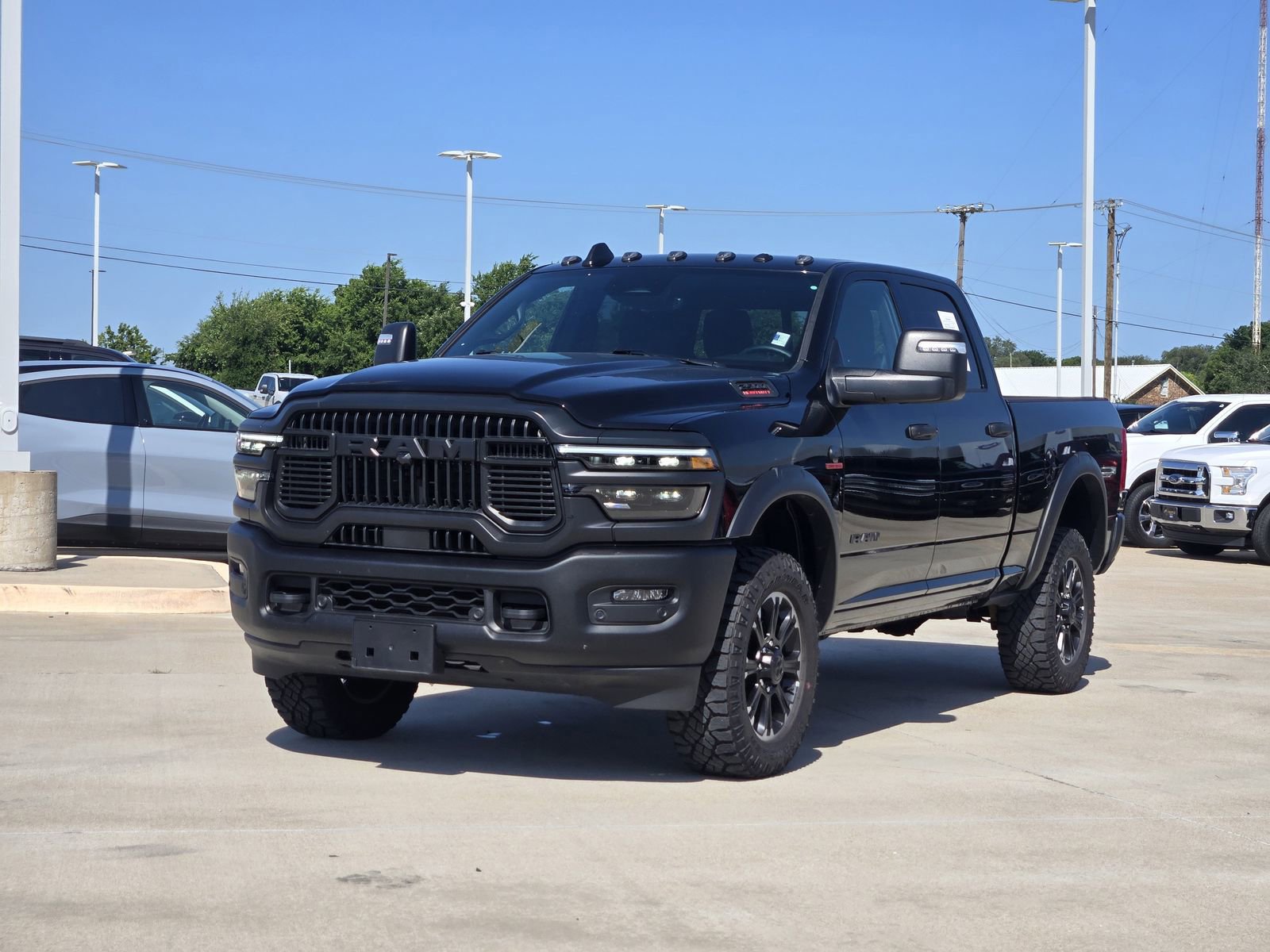 Used 2026 RAM 2500 Rebel AWD/4WD image 2