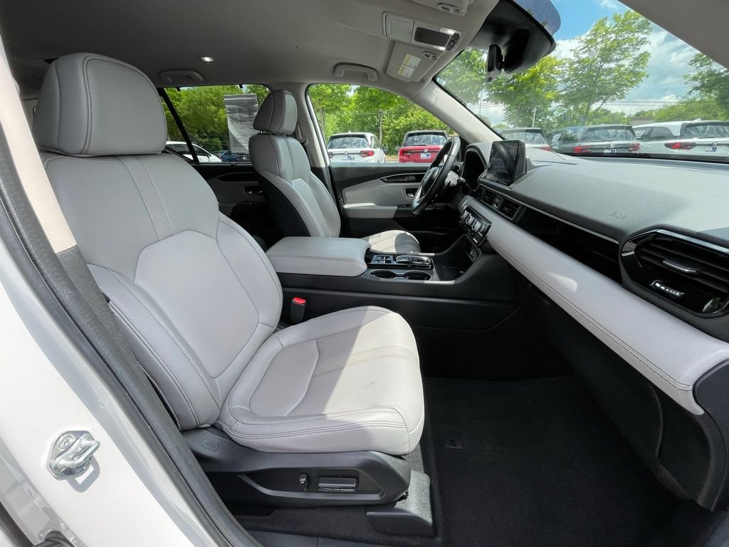 Certified 2025 Honda Pilot EX-L image 34