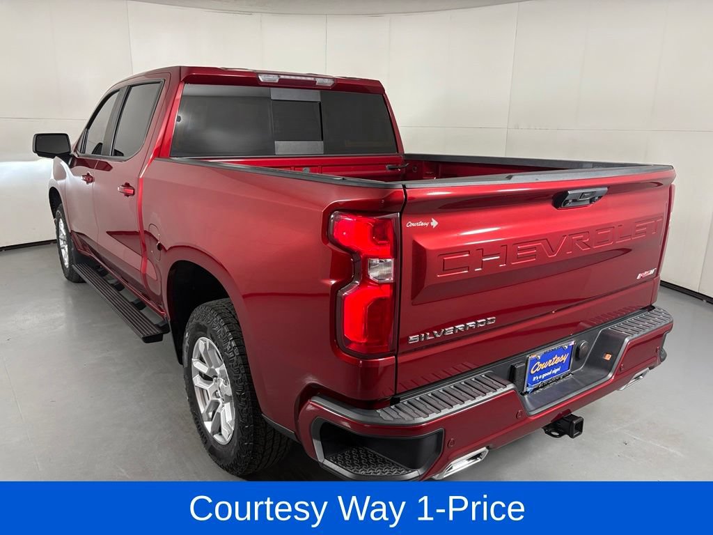 Used 2023 Chevrolet Silverado 1500 RST w/ Convenience Package II AWD/4WD image 8