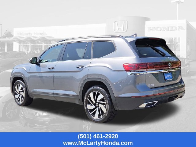 Used 2025 Volkswagen Atlas SE AWD/4WD image 3