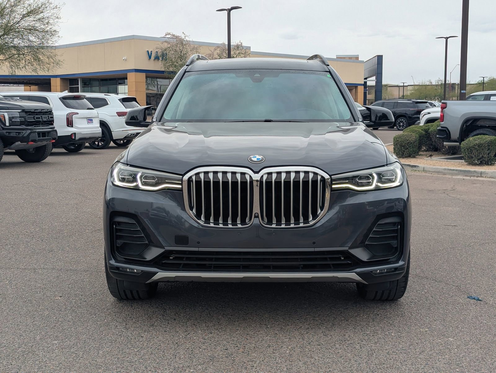 Used 2021 BMW X7 xDrive40i w/ Parking Assistance Package image 9