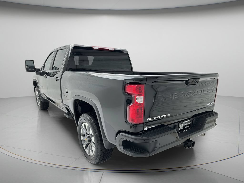 Used 2025 Chevrolet Silverado 2500 Custom w/ Custom Value Package AWD/4WD image 7