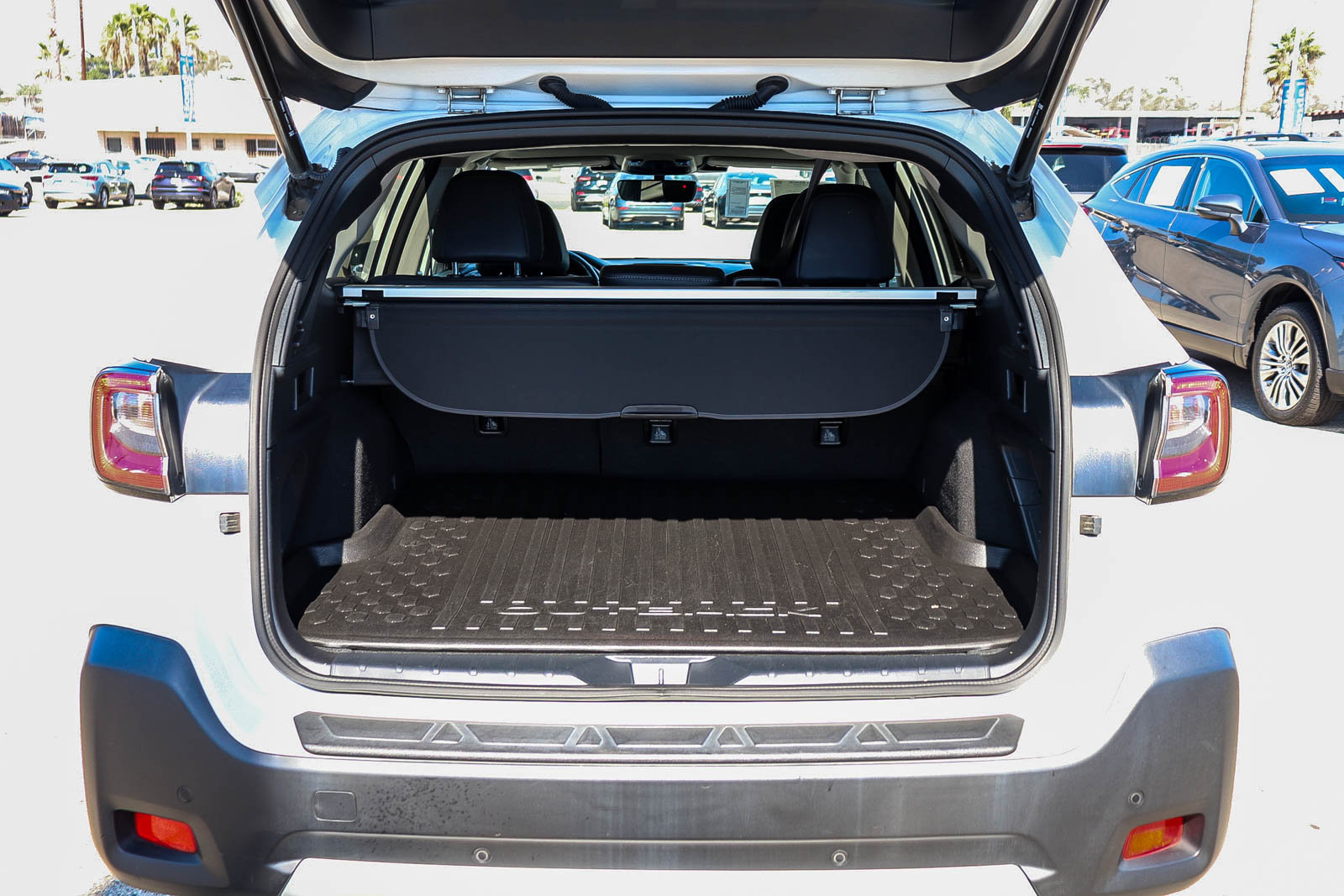 Used 2024 Subaru Outback Limited XT image 27