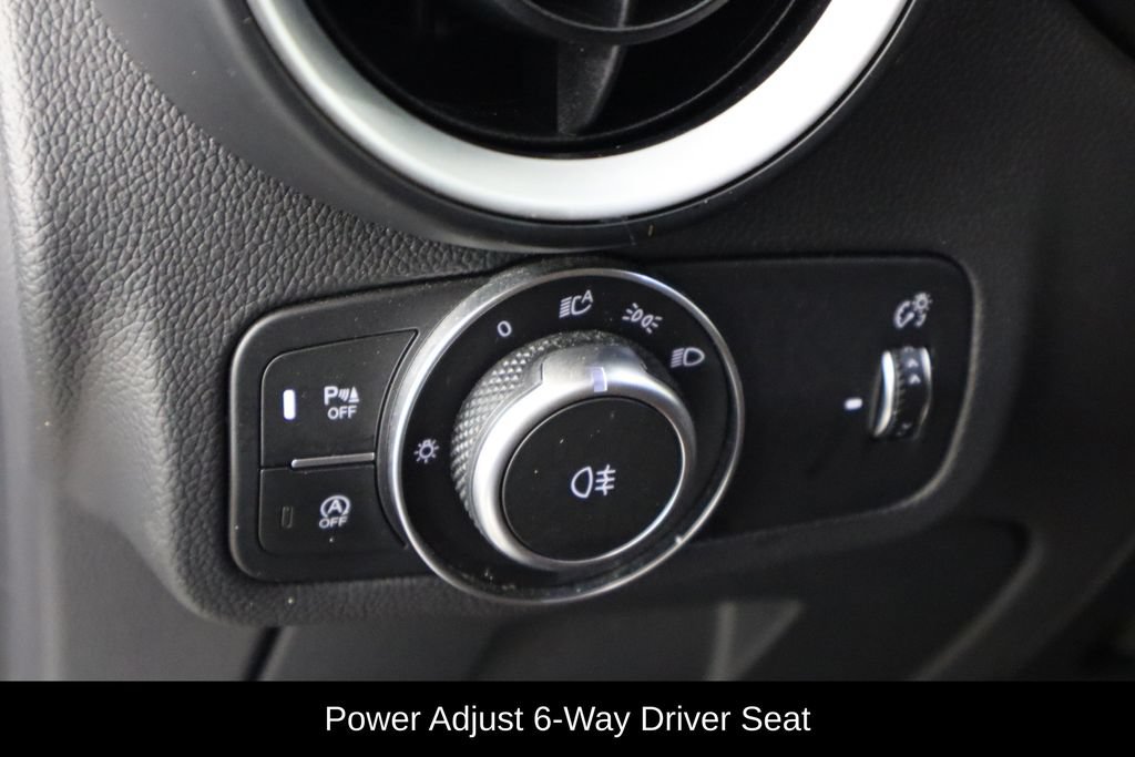 Used 2023 Alfa Romeo Stelvio Ti AWD/4WD image 23