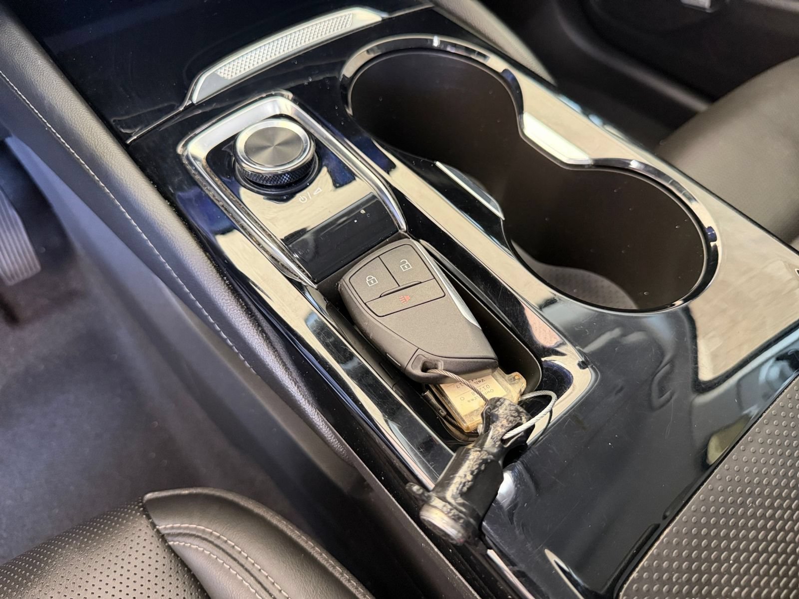 Used 2024 Buick Envision Preferred AWD/4WD image 21