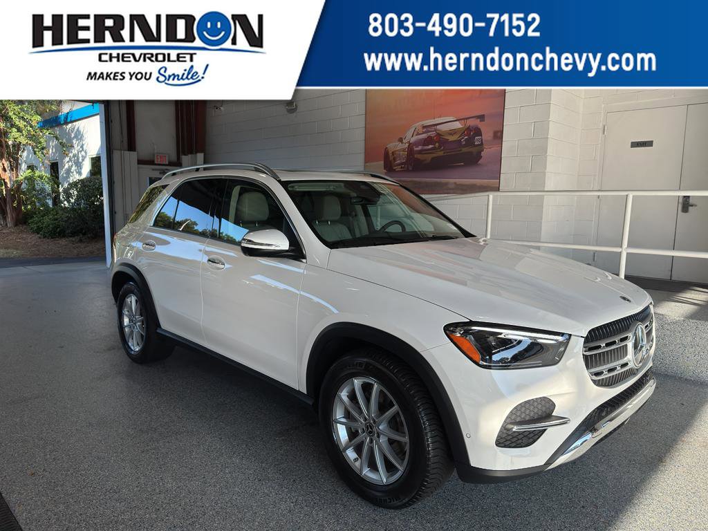 Used 2025 Mercedes-Benz GLE 350 4MATIC image 1