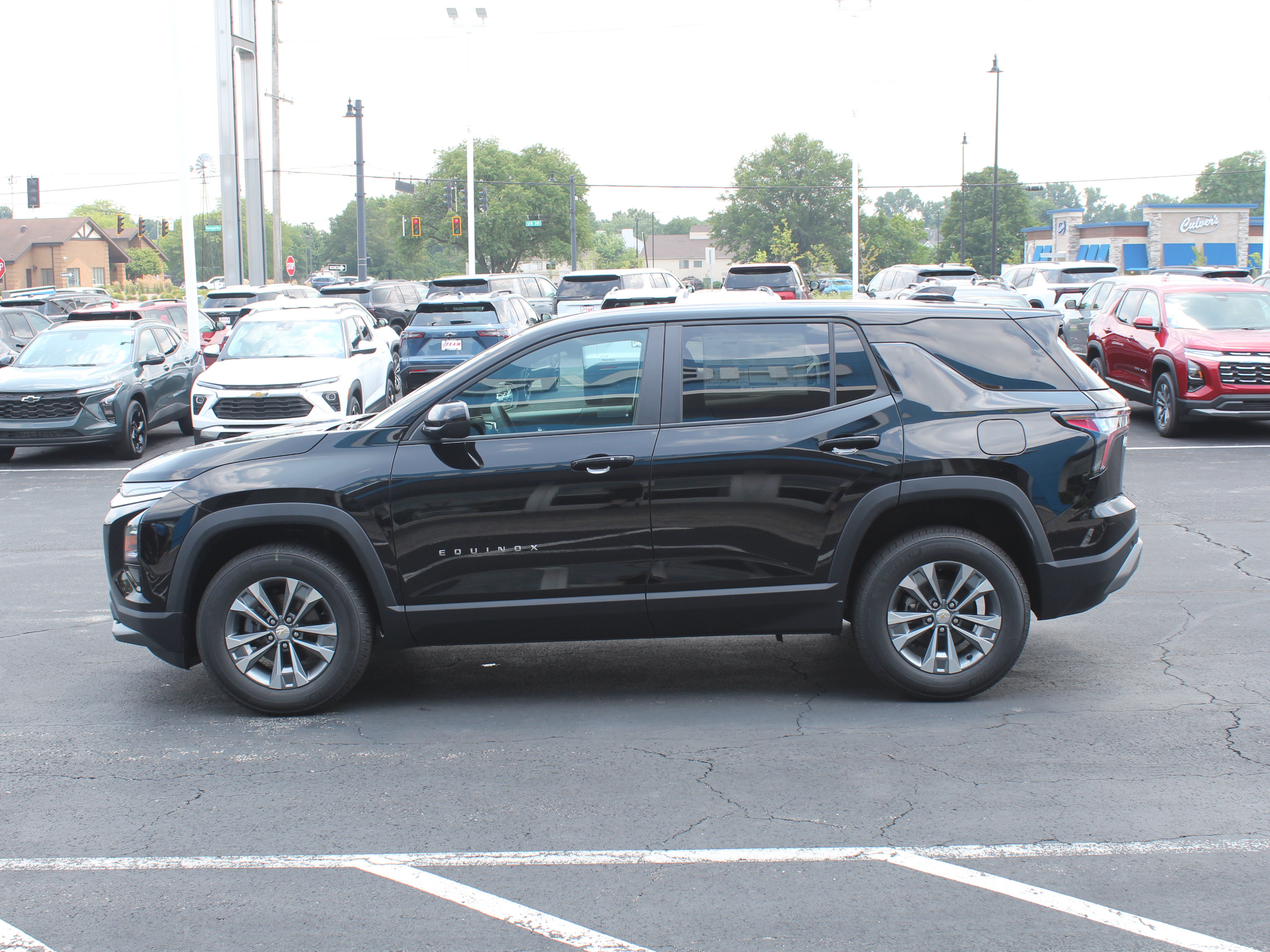 New 2027 Chevrolet Equinox LT AWD/4WD image 6