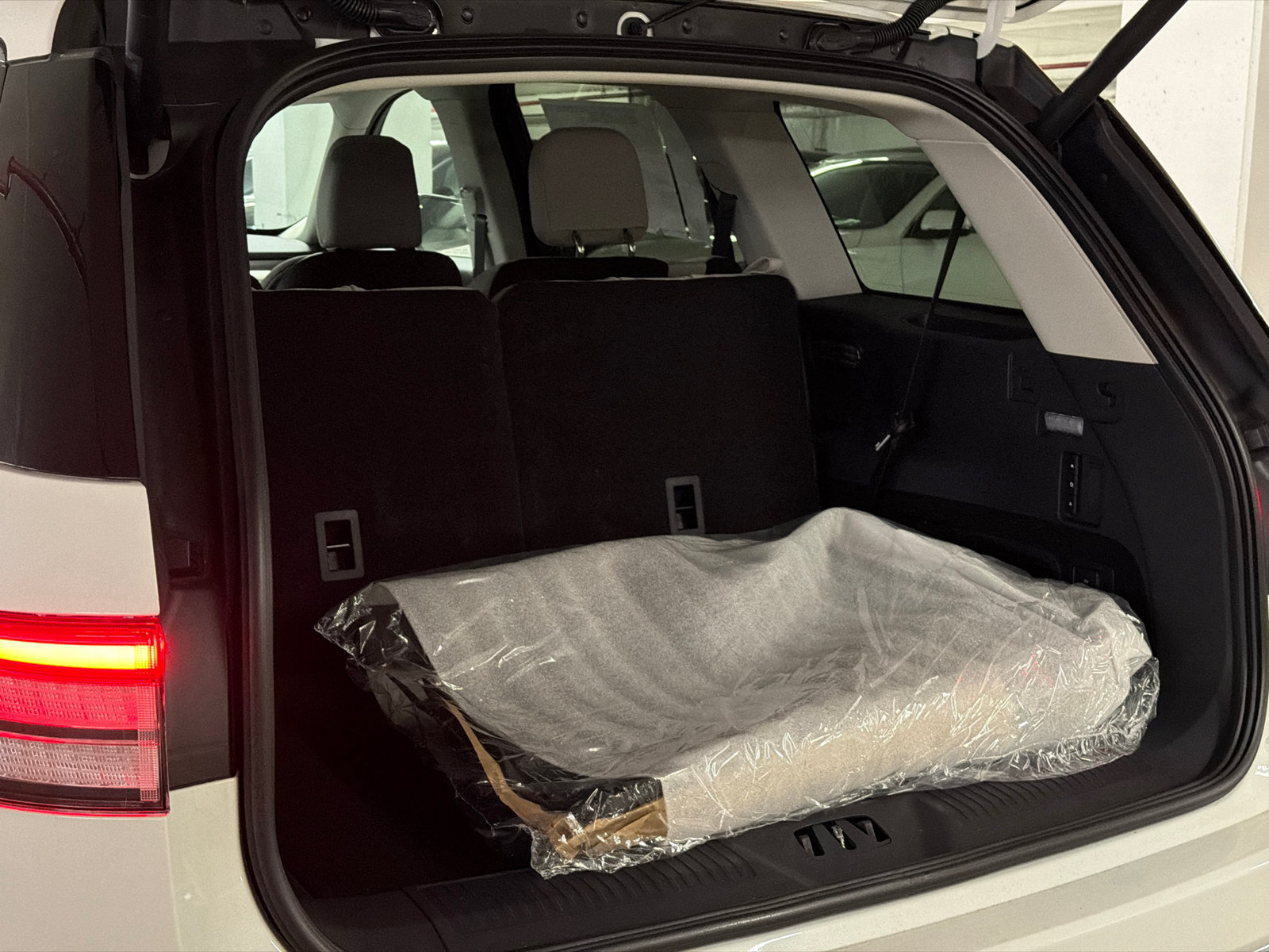New 2027 Lincoln Aviator AWD image 8
