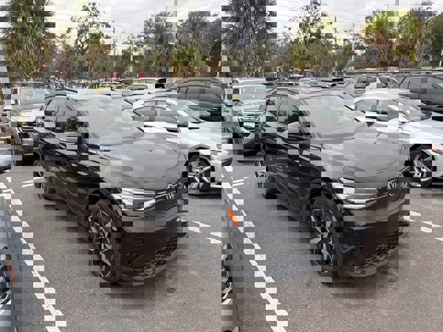 Used 2023 Volkswagen ID.4 S image 2