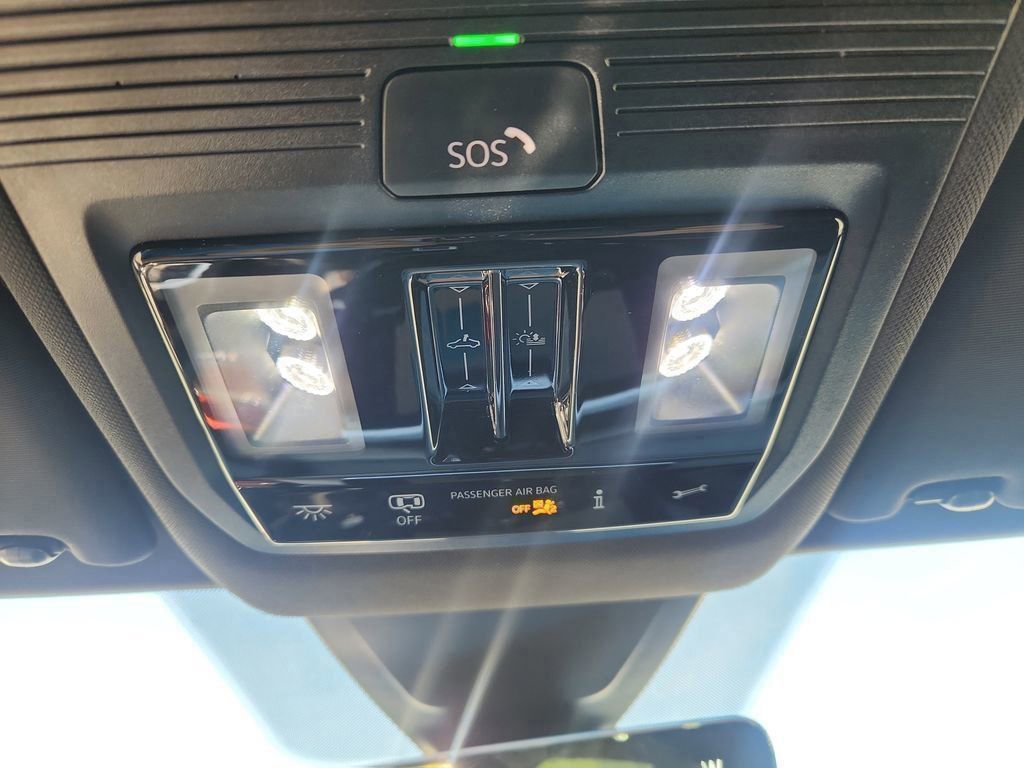 New 2026 Volkswagen Atlas Cross Sport SE image 28