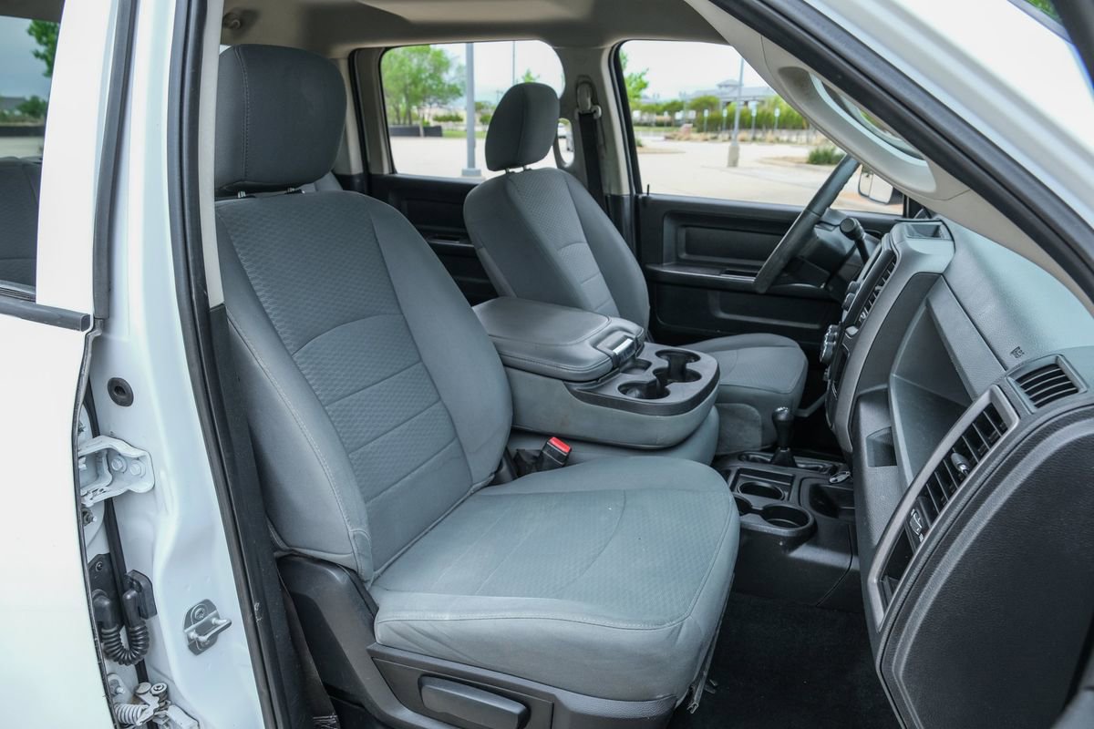 Used 2018 RAM 2500 Tradesman w/ Chrome Appearance Group AWD/4WD image 38