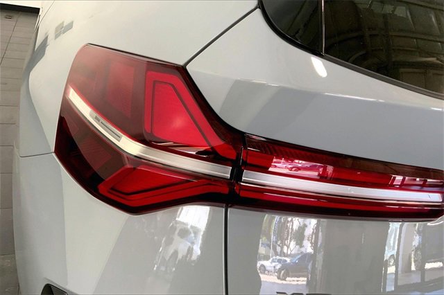 Used 2025 BMW X3 M50 w/ Premium Package image 28