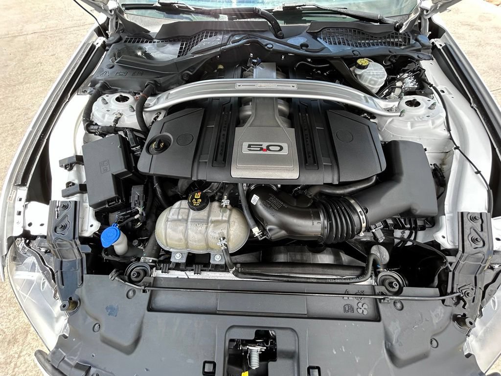 Used 2020 Ford Mustang GT Premium w/ GT Performance Package RWD image 30