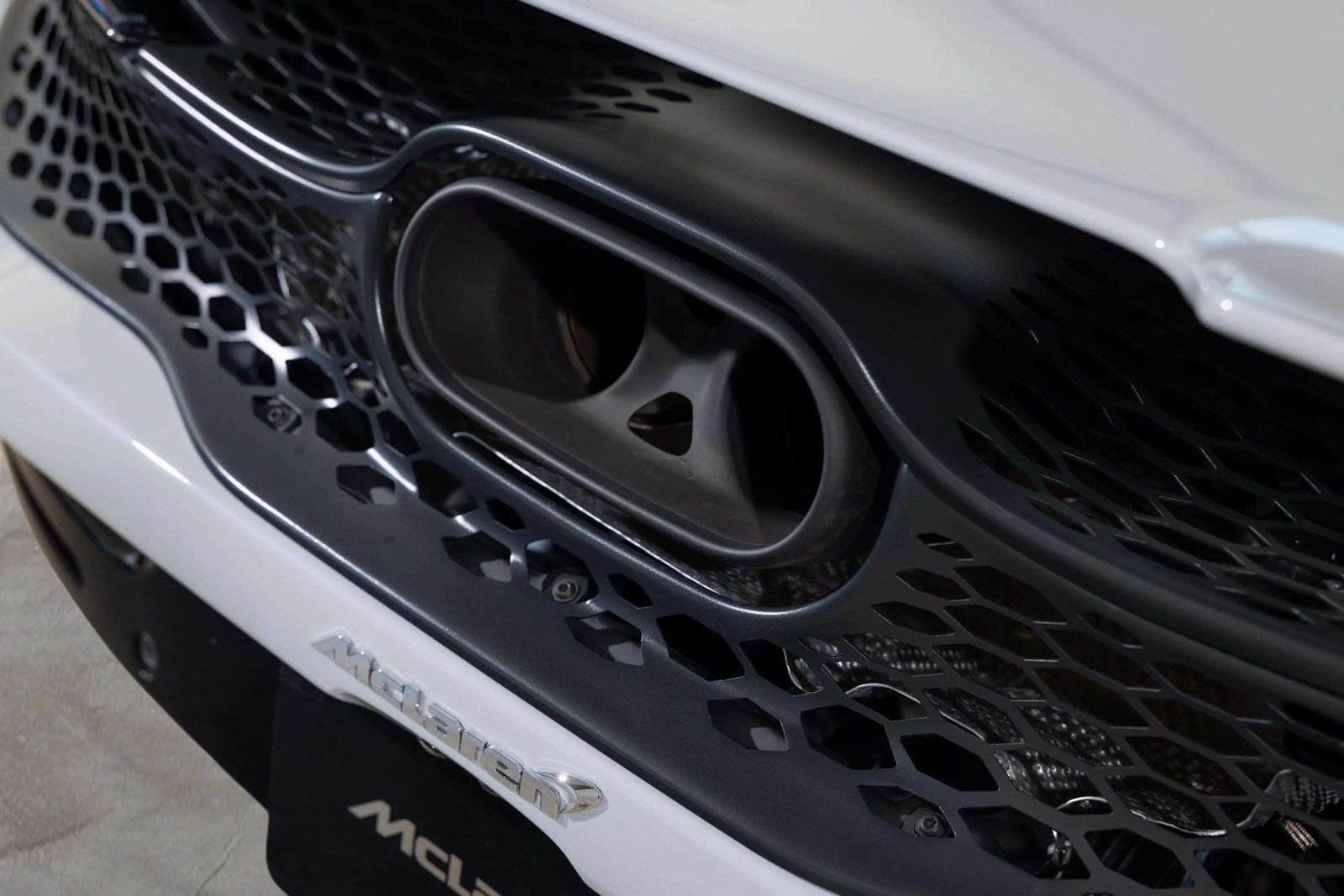 New 2026 McLaren 750S RWD image 19