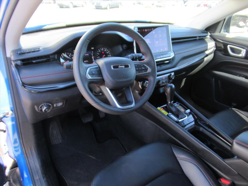 Used 2022 Jeep Compass Trailhawk image 16