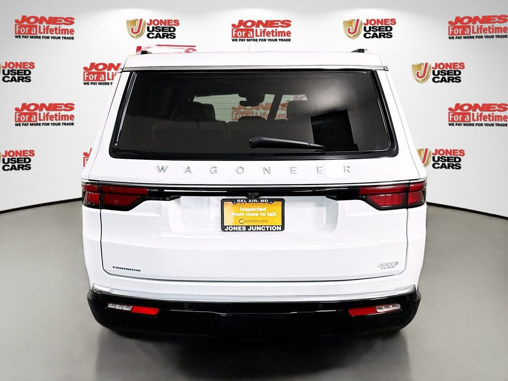 Used 2023 Jeep Wagoneer 4WD w/ Premium Group I image 18