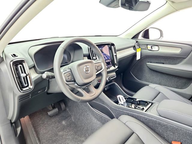 New 2026 Volvo XC40 B5 Ultra w/ Climate Package image 16