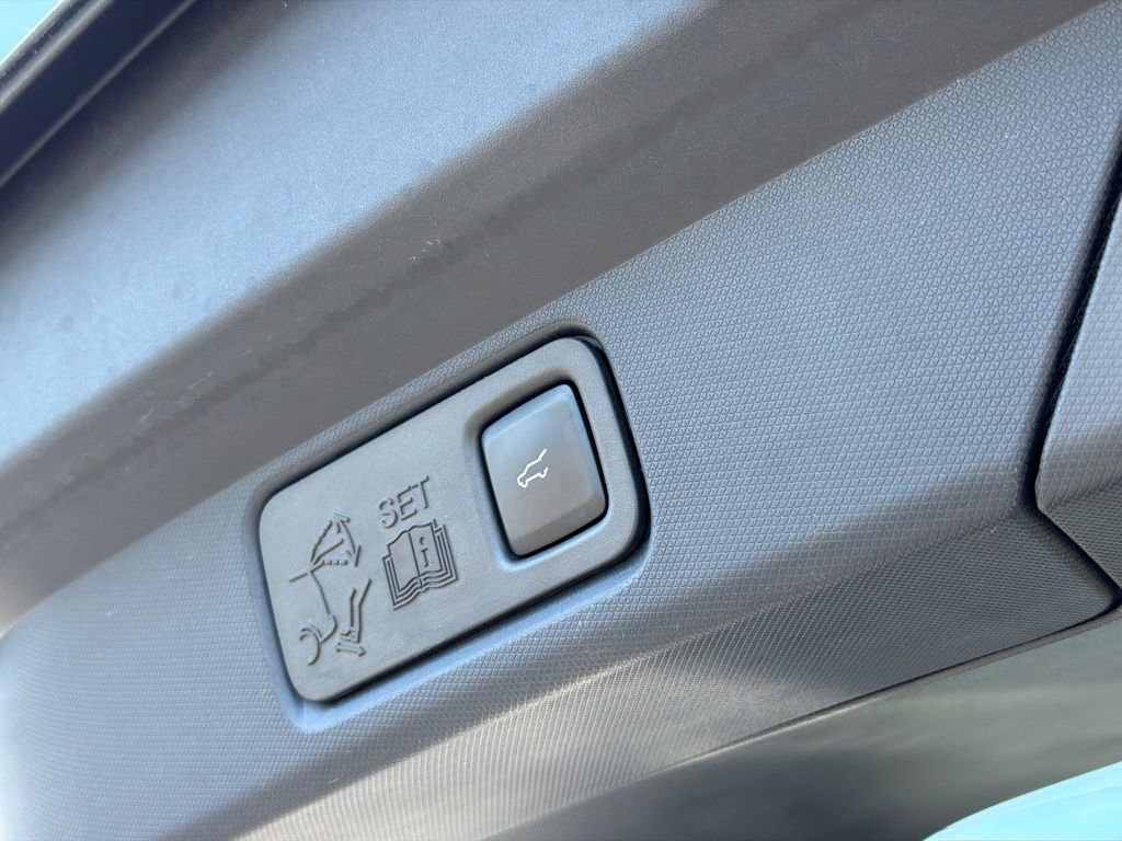 Used 2021 Ford Mustang Mach-E Premium AWD/4WD image 9