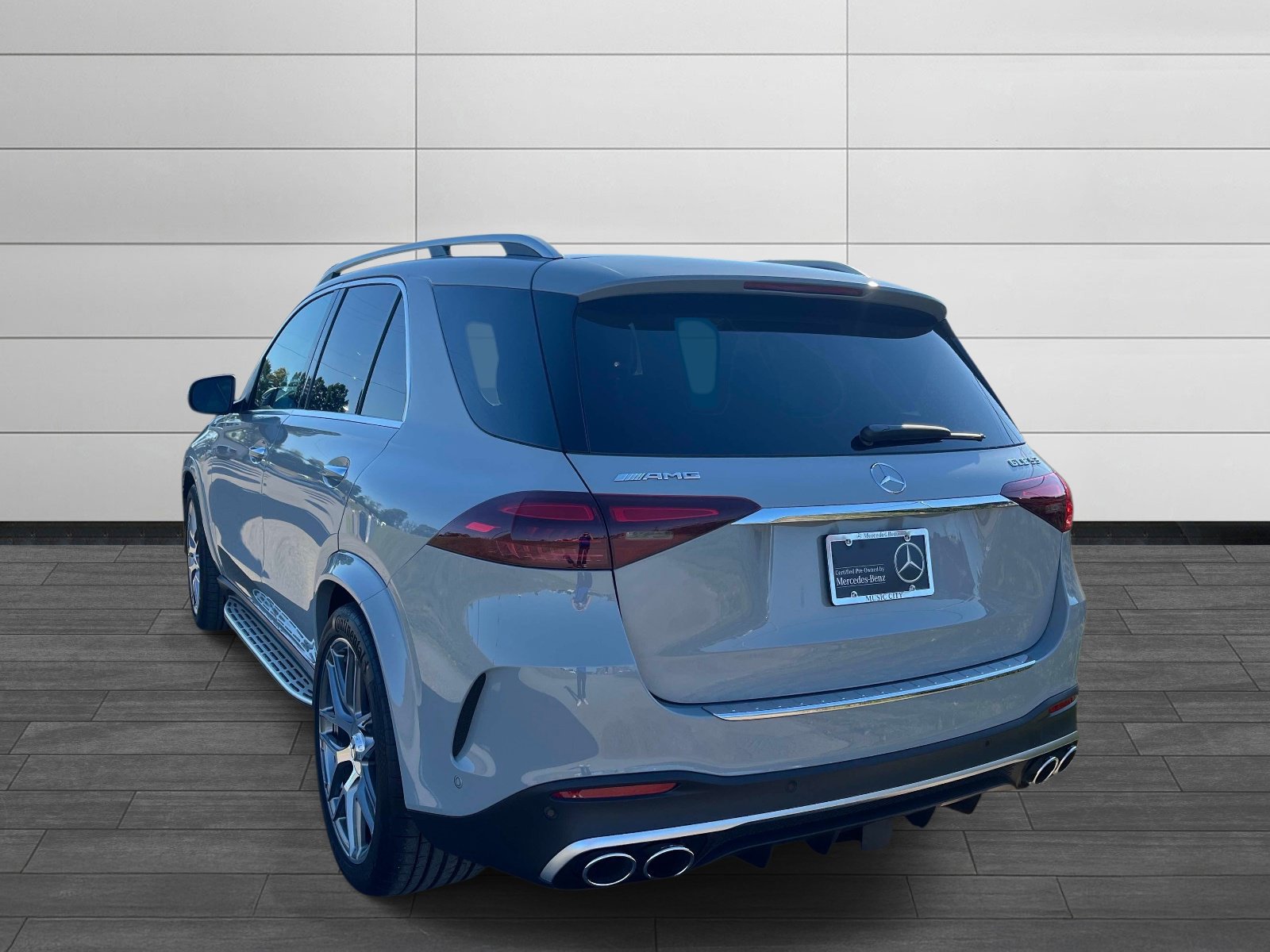 Certified 2025 Mercedes-Benz GLE 53 AMG 4MATIC image 5