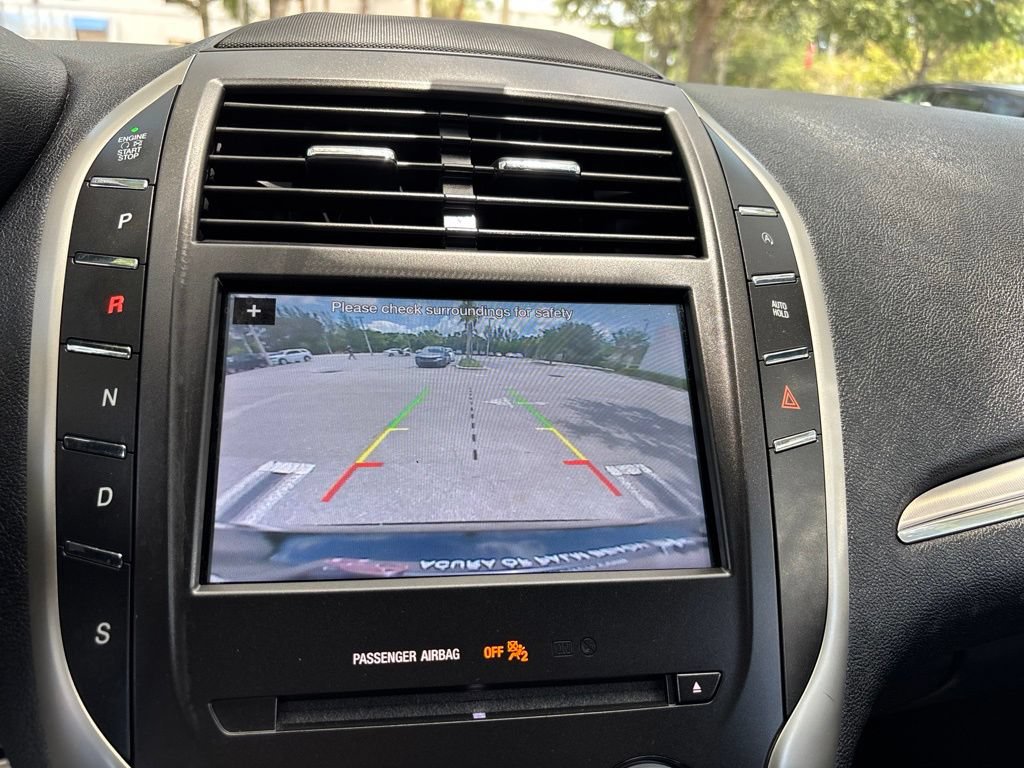 Used 2017 Lincoln MKC Premiere FWD image 30