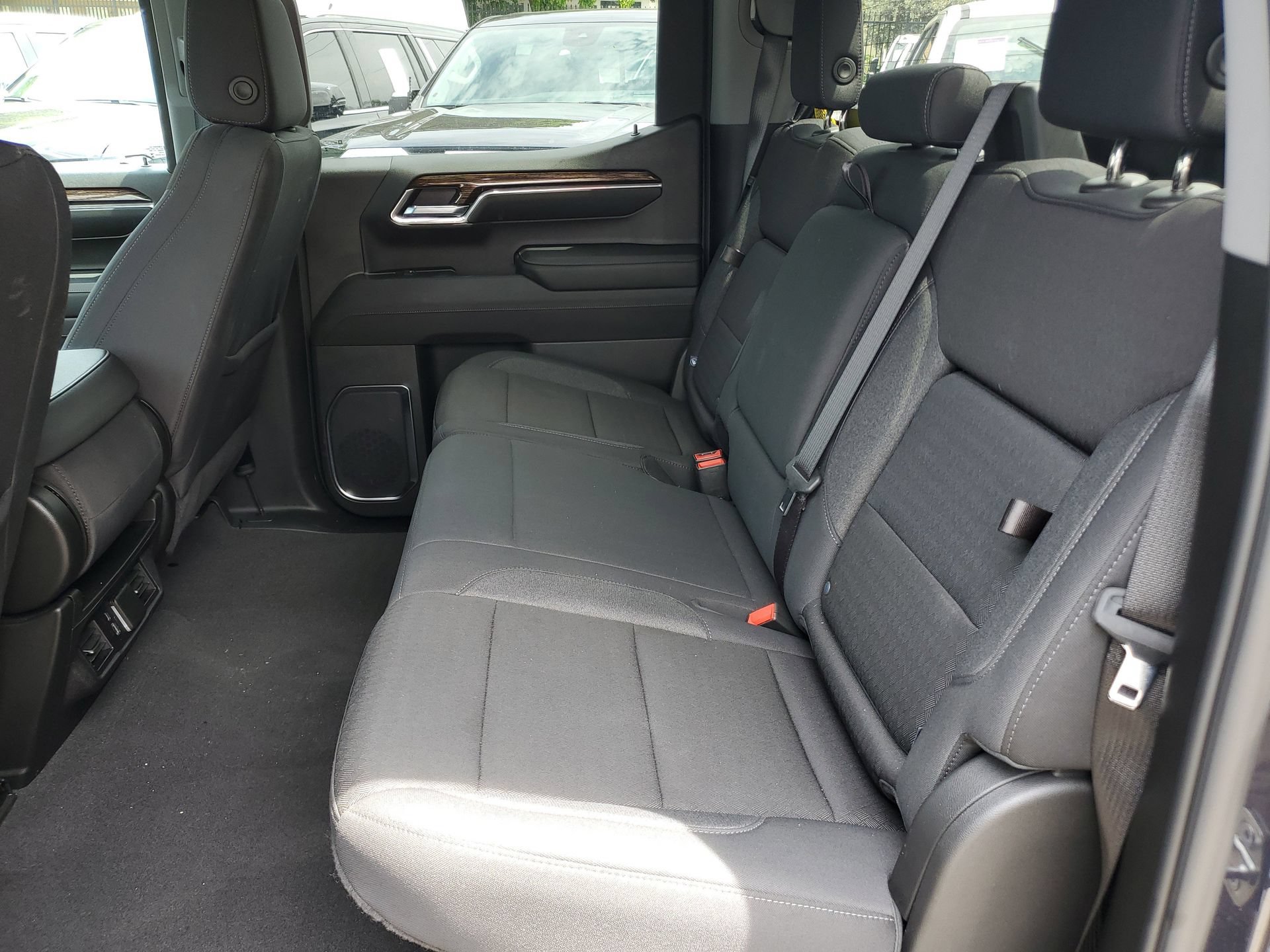 Used 2024 GMC Sierra 1500 Elevation RWD image 11