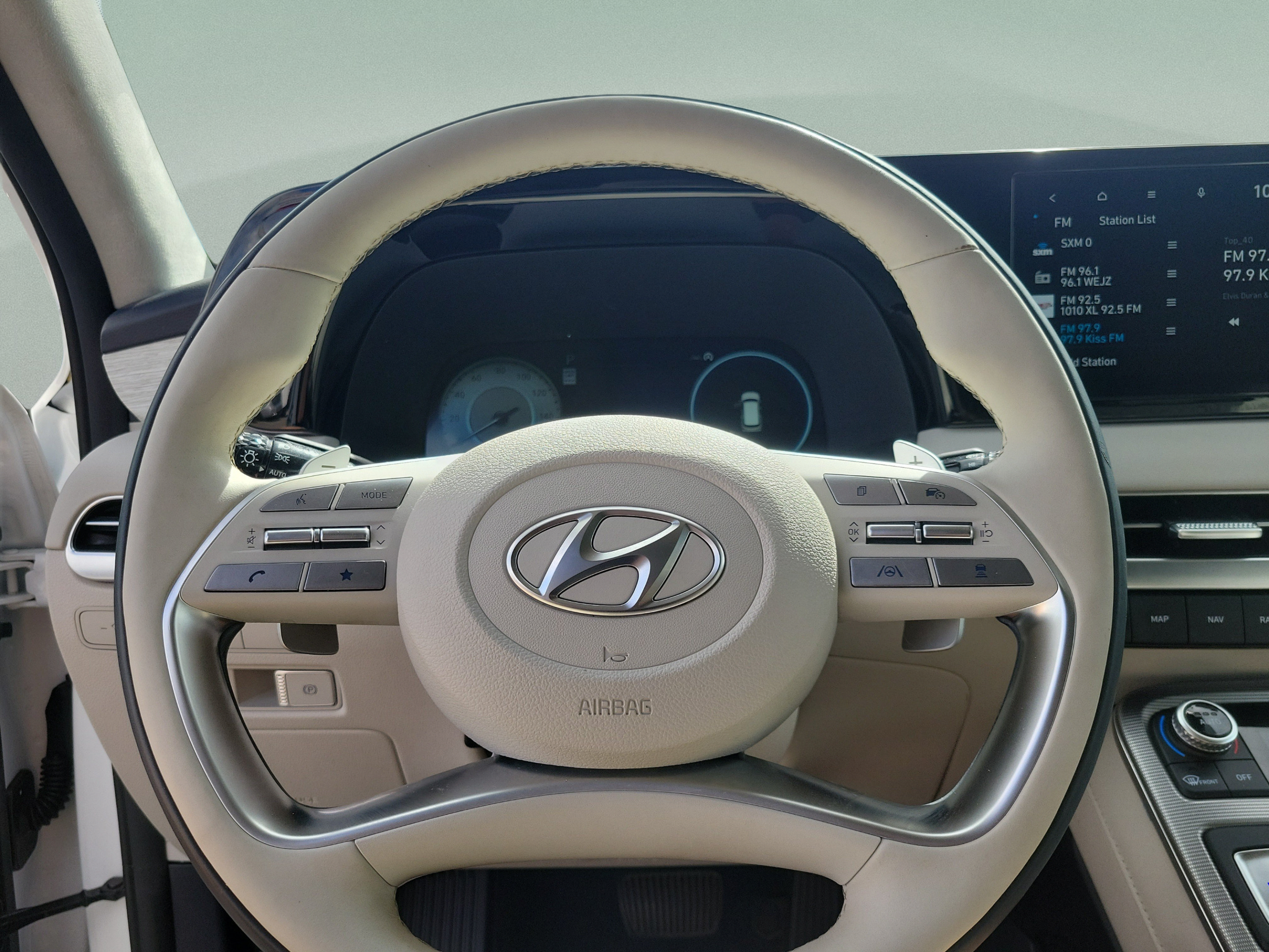 Used 2024 Hyundai Palisade Calligraphy AWD/4WD image 17
