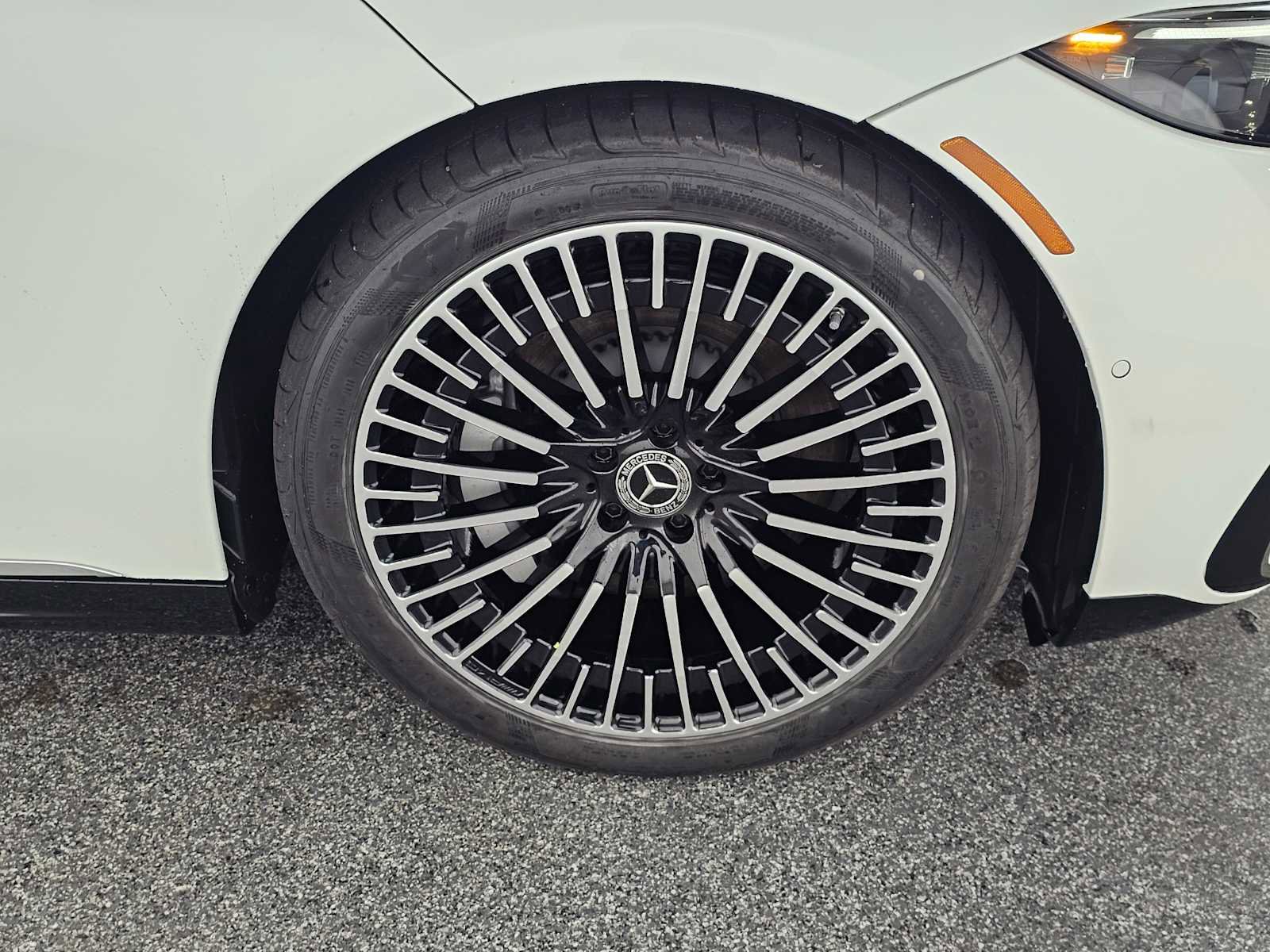 Certified 2023 Mercedes-Benz EQS 580 4MATIC Sedan image 9