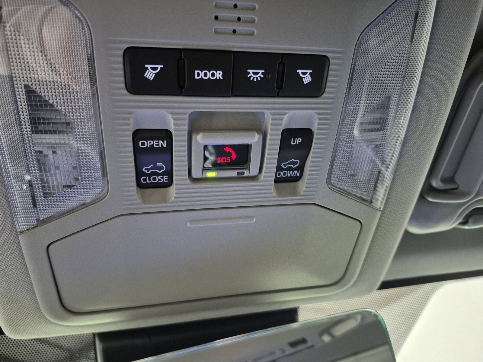 New 2025 Toyota RAV4 XLE image 29