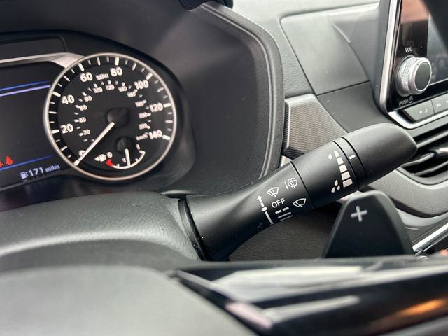 Used 2025 Nissan Altima 2.5 SR image 15