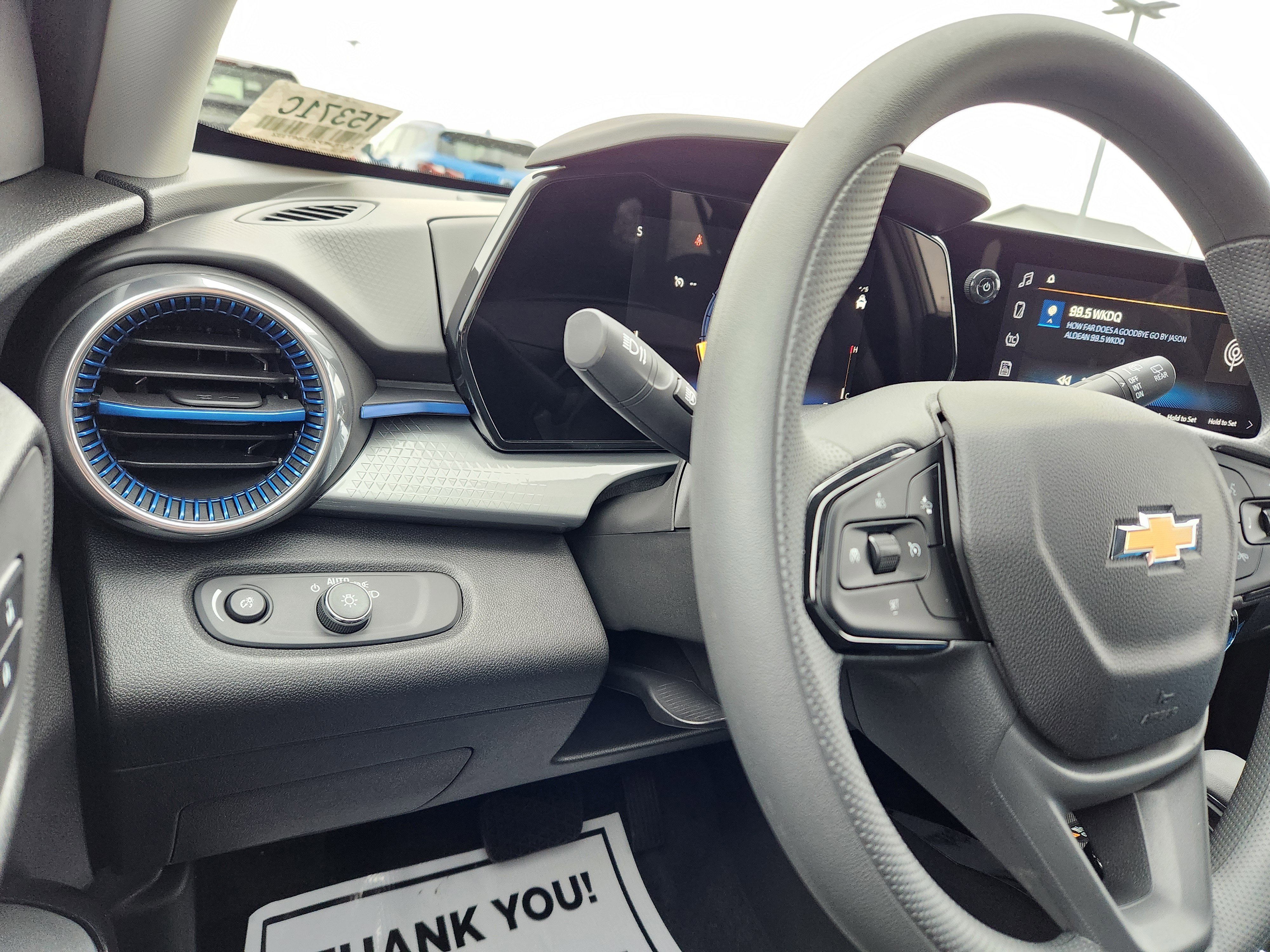 New 2026 Chevrolet Trax LT w/ Sunroof Package image 16