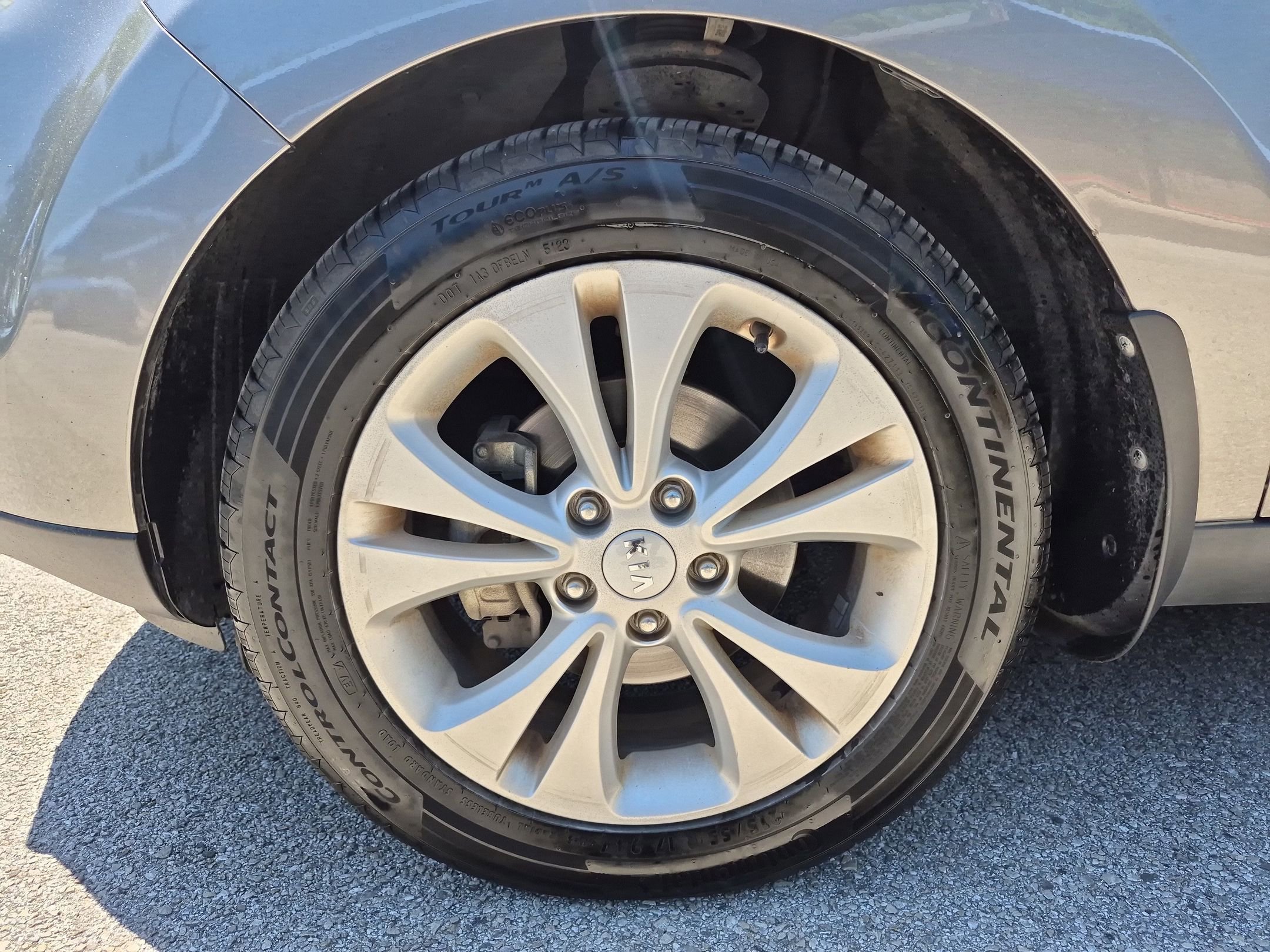 Used 2016 Kia Soul + FWD image 30