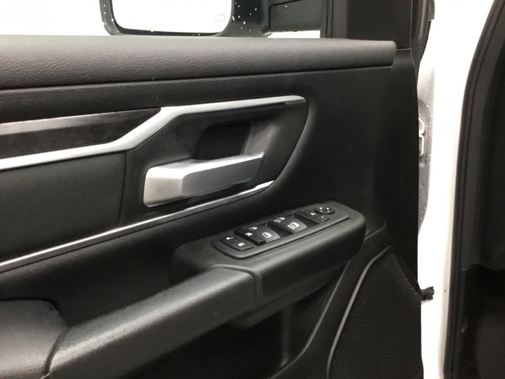 Used 2023 RAM 1500 Big Horn AWD/4WD image 7