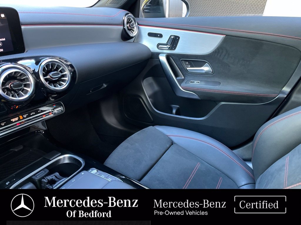 Used 2023 Mercedes-Benz CLA 250 4MATIC image 31