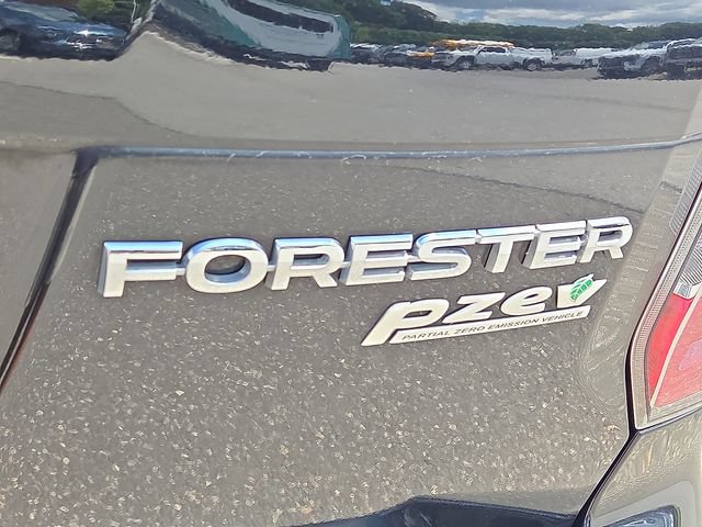 Used 2015 Subaru Forester 2.5i Limited AWD/4WD image 34
