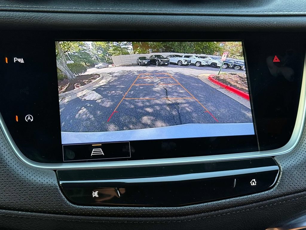 Used 2024 Cadillac XT5 Premium Luxury w/ LPO, Floor Liner Package AWD/4WD image 7