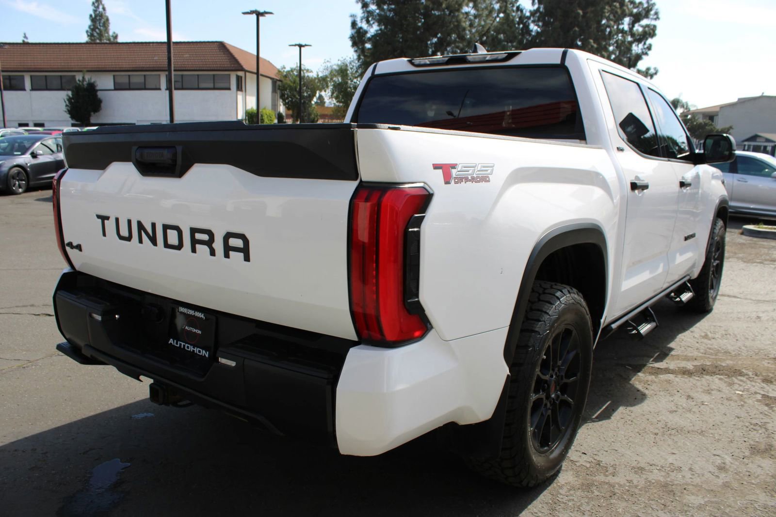 Used 2023 Toyota Tundra SR5 AWD/4WD image 9