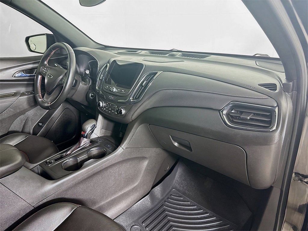 Used 2023 Chevrolet Equinox RS w/ RS Leather Package image 31