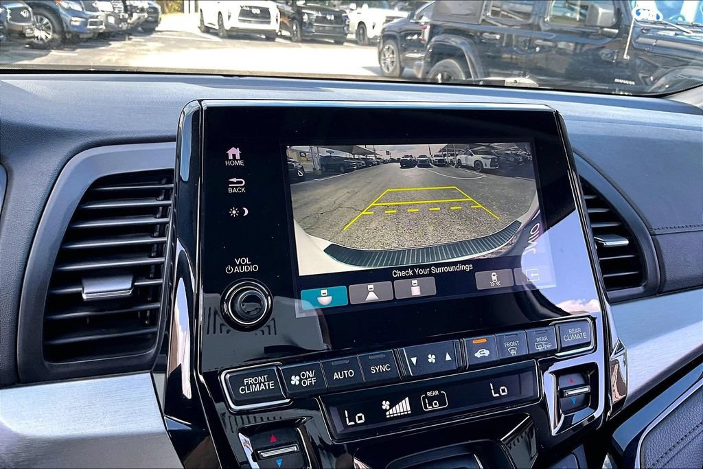 Used 2023 Honda Odyssey Touring image 32