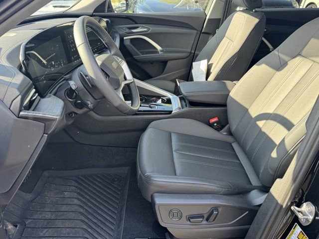 Used 2025 Audi Q5 Premium w/ Convenience Package AWD/4WD image 26
